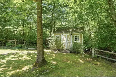 524 Lindsey St, Attleboro, MA 02703 - Photo 38