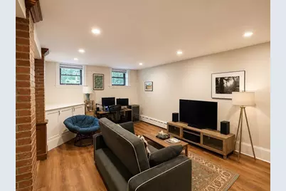 32 River St #1, Cambridge, MA 02139 - Photo 10