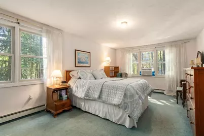 61 Easy St, Uxbridge, MA 01569 - Photo 18