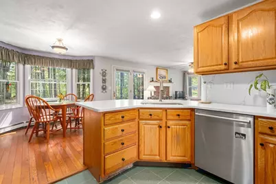 61 Easy St, Uxbridge, MA 01569 - Photo 10