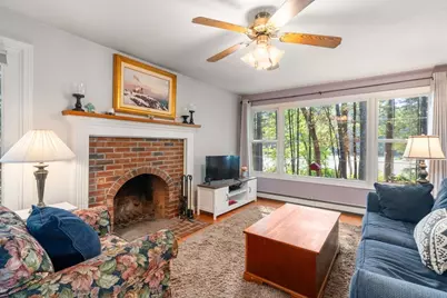 61 Easy St, Uxbridge, MA 01569 - Photo 12