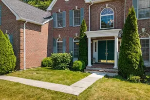 10 Hemingway St, Shrewsbury, MA 01545 - Photo 2