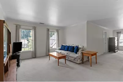 10 Hemingway St, Shrewsbury, MA 01545 - Photo 30