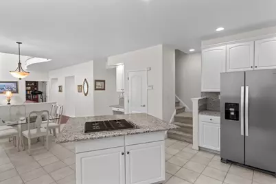 10 Hemingway St, Shrewsbury, MA 01545 - Photo 16