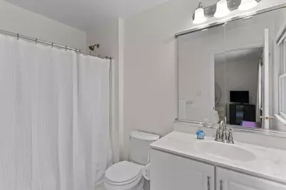 10 Hemingway St, Shrewsbury, MA 01545 - Photo 22
