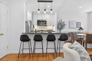 17 Bowdoin St, Boston, MA 02114 - Photo 6