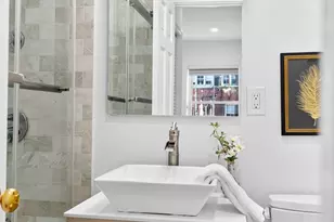 17 Bowdoin St, Boston, MA 02114 - Photo 20