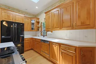 665 South St, Walpole, MA 02081 - Photo 10
