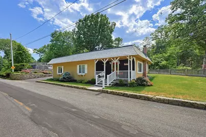 665 South St, Walpole, MA 02081 - Photo 40