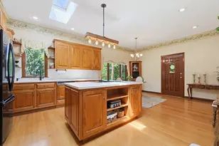 665 South St, Walpole, MA 02081 - Photo 6
