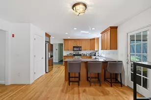 95 Mount Hope, North Attleboro, MA 02760 - Photo 8