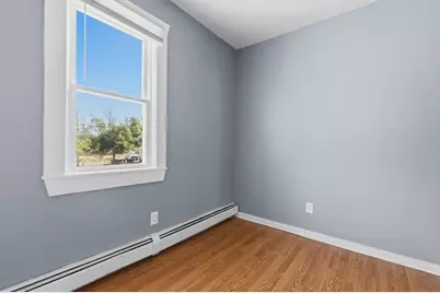 1272 Pleasant St, New Bedford, MA 02740 - Photo 12