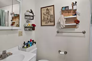 308 Hollis St, Framingham, MA 01702 - Photo 24