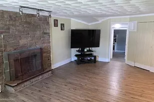 28 Fortier, Somerset, MA 02725 - Photo 10
