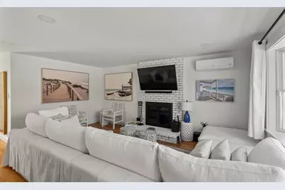 105 Whalers Walk, Edgartown, MA 02539 - Photo 6