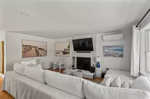 105 Whalers Walk, Edgartown, MA 02539 - Photo 6