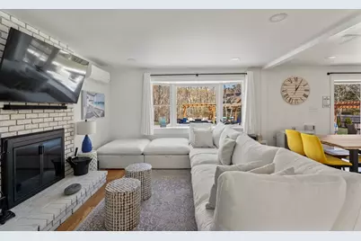 105 Whalers Walk, Edgartown, MA 02539 - Photo 4