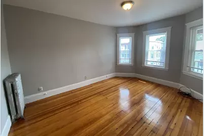 35 Wilcock  St, Boston, MA 02124 - Photo 4
