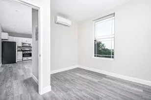 83 Bradstreet Ave, Revere, MA 02151 - Photo 4