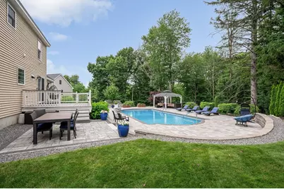 61 Saddle Rd, Dracut, MA 01826 - Photo 36