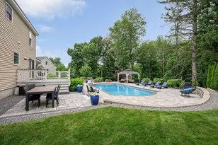 61 Saddle Rd, Dracut, MA 01826 - Photo 36