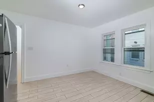 135 Safford St, Quincy, MA 02170 - Photo 6