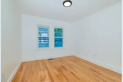 135 Safford St #2, Quincy, MA 02170 - Photo 10