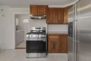 1080 Shirley St, Winthrop, MA 02152 - Photo 2