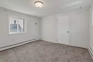 1080 Shirley St, Winthrop, MA 02152 - Photo 12