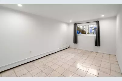 186 W 7th St #A, Boston, MA 02127 - Photo 16