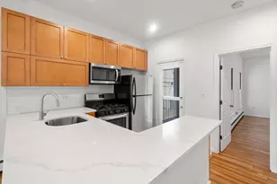 186 W Seventh St, Boston, MA 02127 - Photo 8
