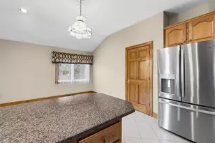 167 Center St, Ludlow, MA 01056 - Photo 10
