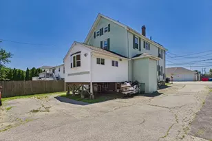 28 Hancock St, Fall River, MA 02721 - Photo 4