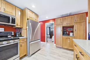 28 Hancock St, Fall River, MA 02721 - Photo 12