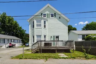 28 Hancock St, Fall River, MA 02721 - Photo 2