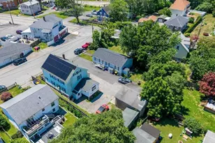 28 Hancock St, Fall River, MA 02721 - Photo 6