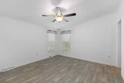 29 Lowell #24, Salem, NH 03079 - Photo 20