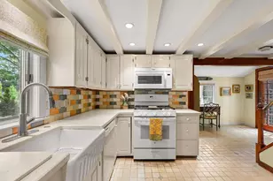 61 Marlboro St, Newburyport, MA 01950 - Photo 14