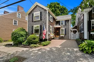 61 Marlboro St, Newburyport, MA 01950 - Photo 1