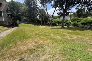 57 Swan Ave, Worcester, MA 01602 - Photo 2