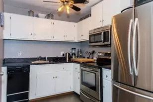 8 Riverside, Watertown, MA 02472 - Photo 4
