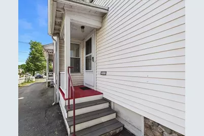 53 Moraine St, Brockton, MA 02301 - Photo 6