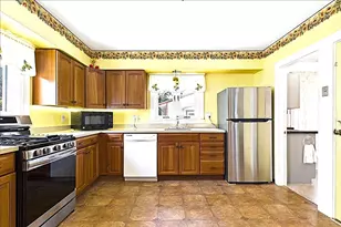 53 Moraine St, Brockton, MA 02301 - Photo 10
