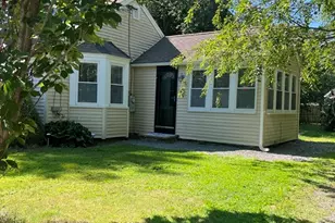 25 Centerville Ave, Barnstable, MA 02632 - Photo 16