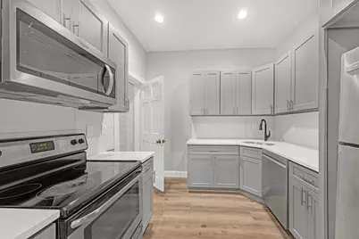 858 Huntington #3, Boston, MA 02115 - Photo 8