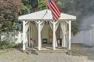 6 Mackin St, Hudson, MA 01749 - Photo 30