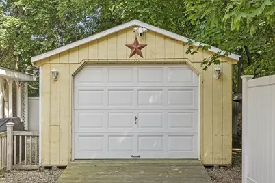 6 Mackin St, Hudson, MA 01749 - Photo 34