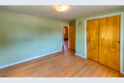 131 Hartford Tpke, Shrewsbury, MA 01545 - Photo 12