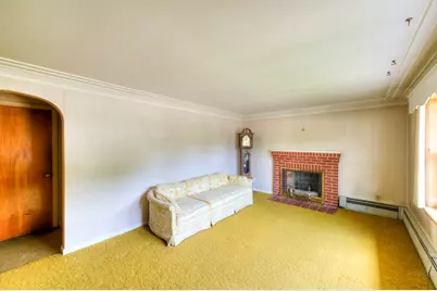 131 Hartford Tpke, Shrewsbury, MA 01545 - Photo 4