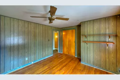 131 Hartford Tpke, Shrewsbury, MA 01545 - Photo 18